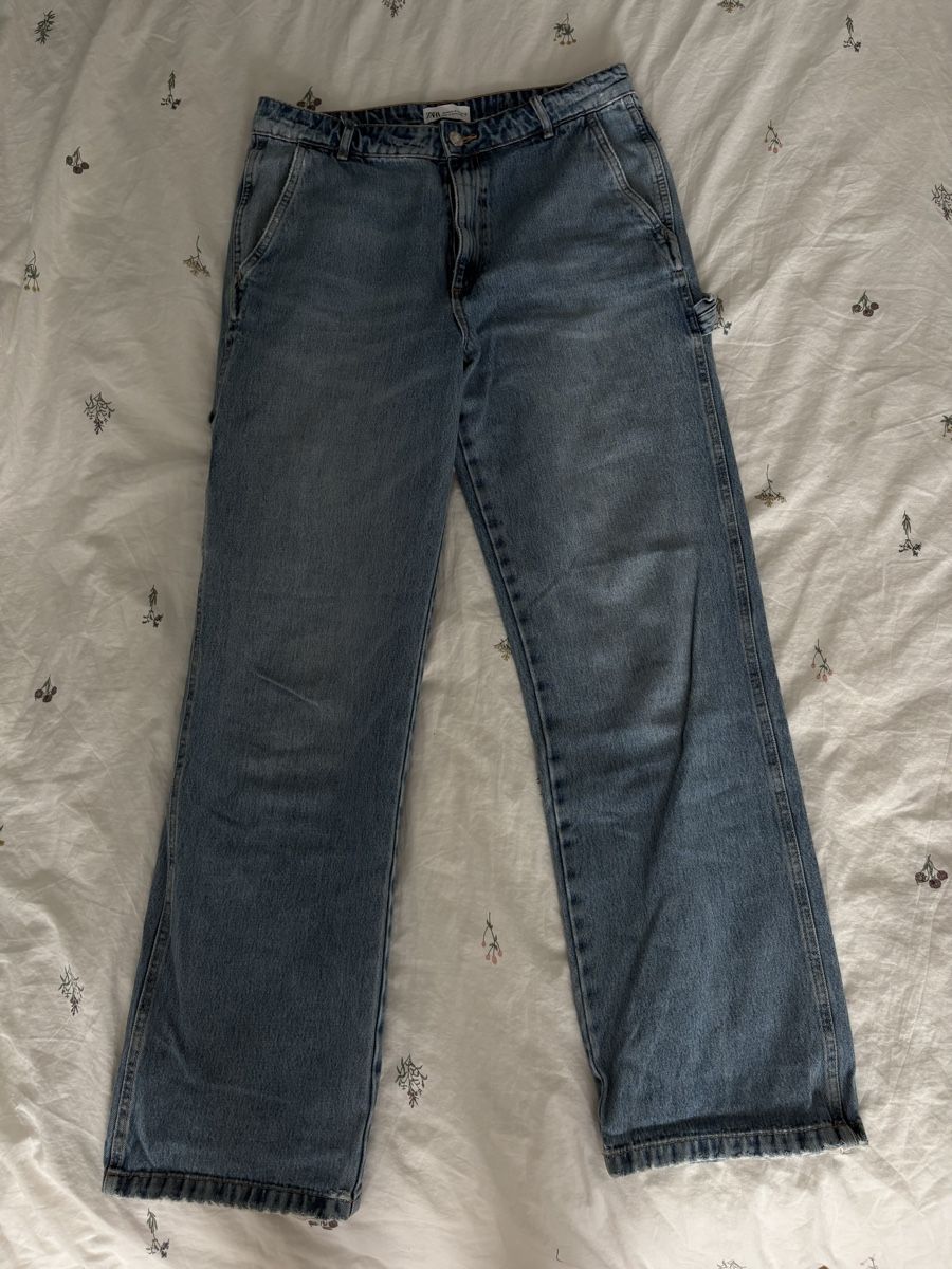 Zara Jeans: Zara baggy jeans – Gebraucht aus Unterägeri von jmo_m9n6 1