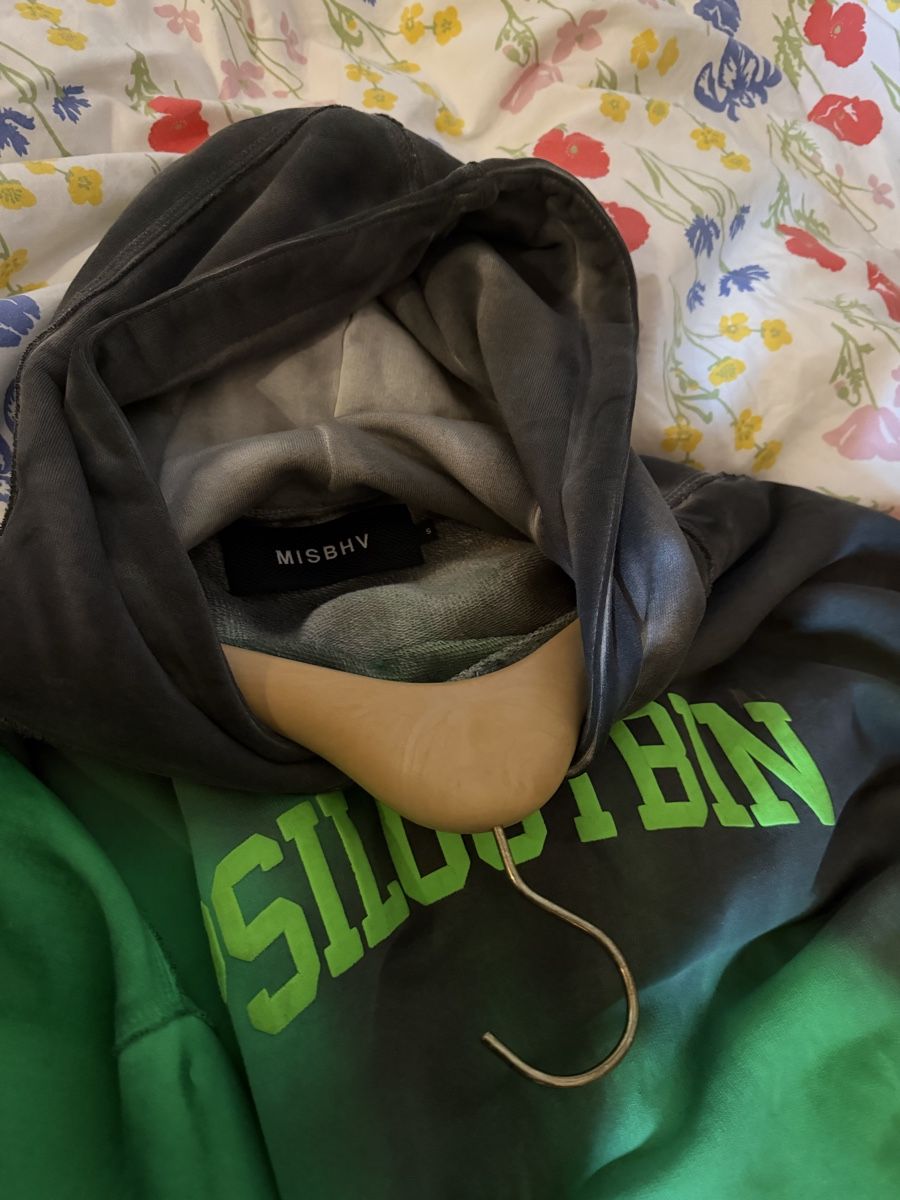 Misbhv Maglioni & Felpe: MISBHV HOODIE – Usato da Münchenstein venduto da yma_5zg2 3