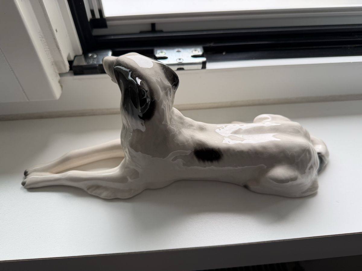 Statuette: Porzellan Hund – Usato da Zürich venduto da msc_fhw2 1