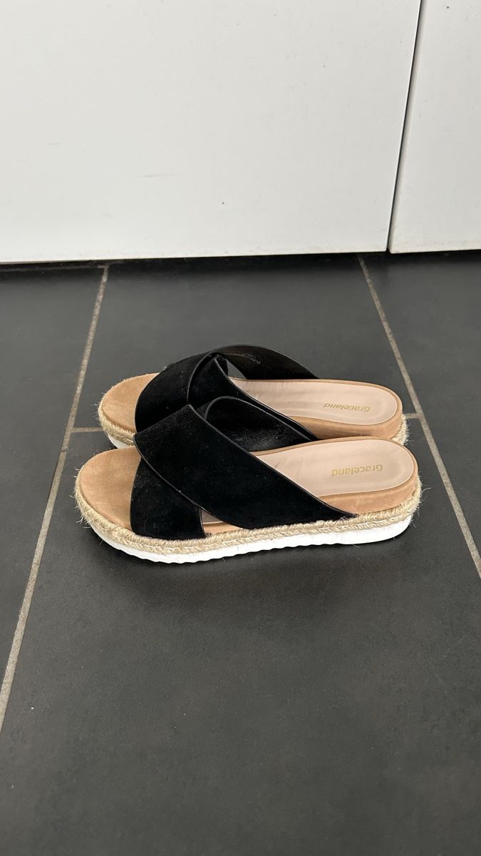 Damenschuhe: Sandalo nero – Gebraucht aus Gordola von arizi_shop 1
