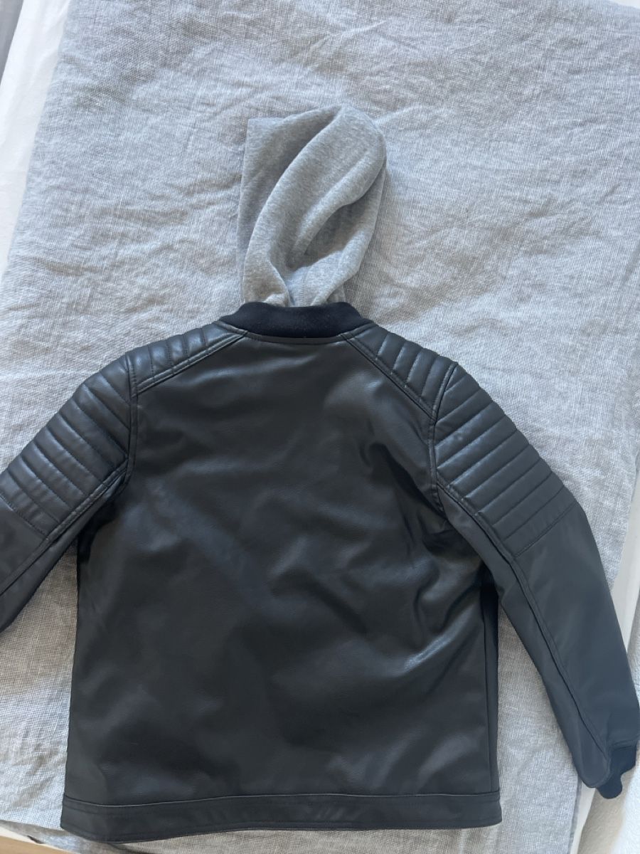 Giacche: Veste neuve doublée H&M 140 – Nuovo (secondo la descrizione) da Sion venduto da jerermy1911 1
