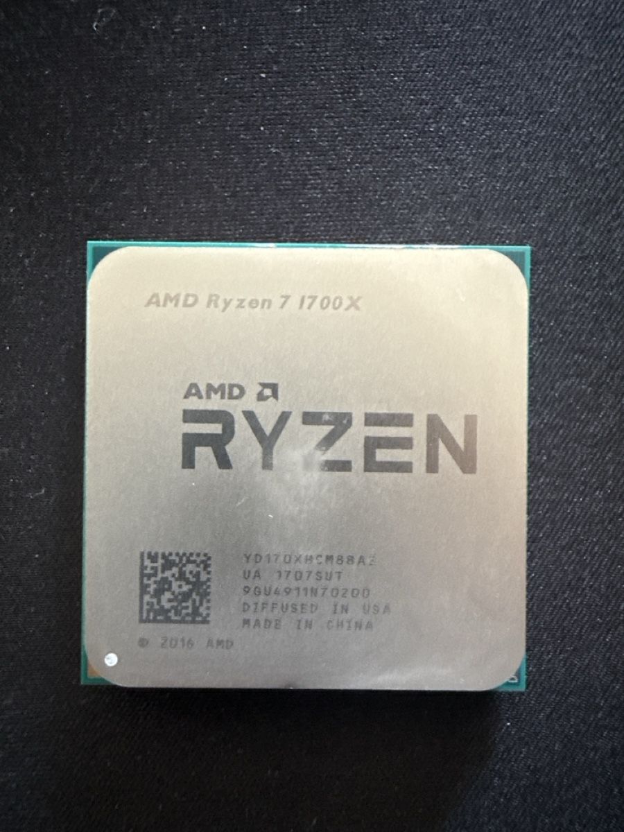 Amd Composants électroniques: AMD Ryzen 7 1700x – D'occasion à Oberneunforn par lwiesmann