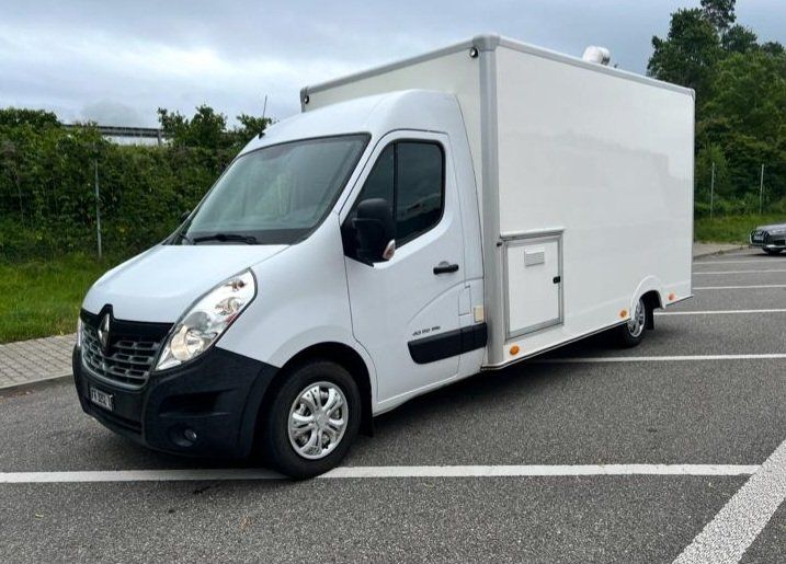 Renault Veicoli commerciali: Foodtruck Renault Master – Usato da Avenches venduto da Daltec01 4