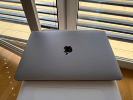 MacBook Air M1 8GB RAM | 256GB Festplatte