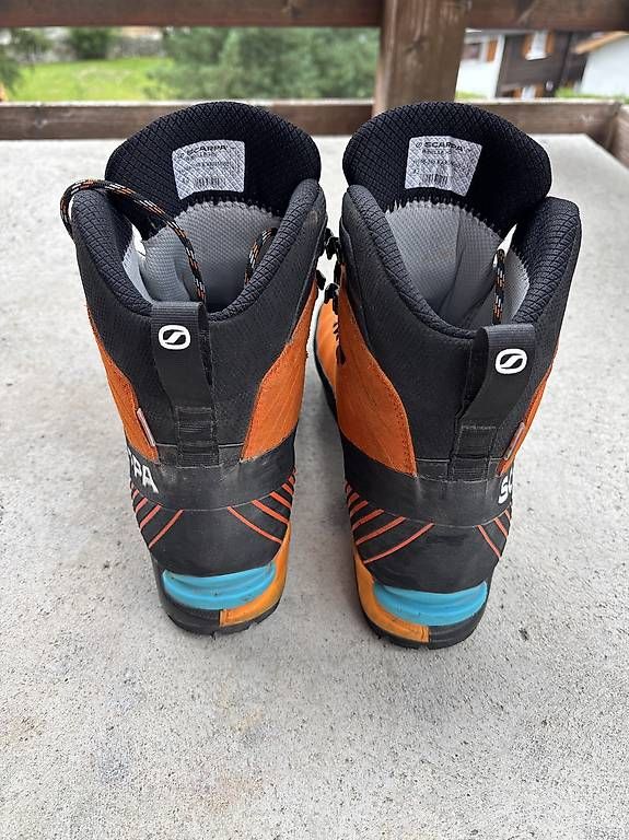 Scarpa Scarpe da uomo: SCARPA : Chaussures Alpinisme Homme – Usato da Eysins venduto da bemi_23 1