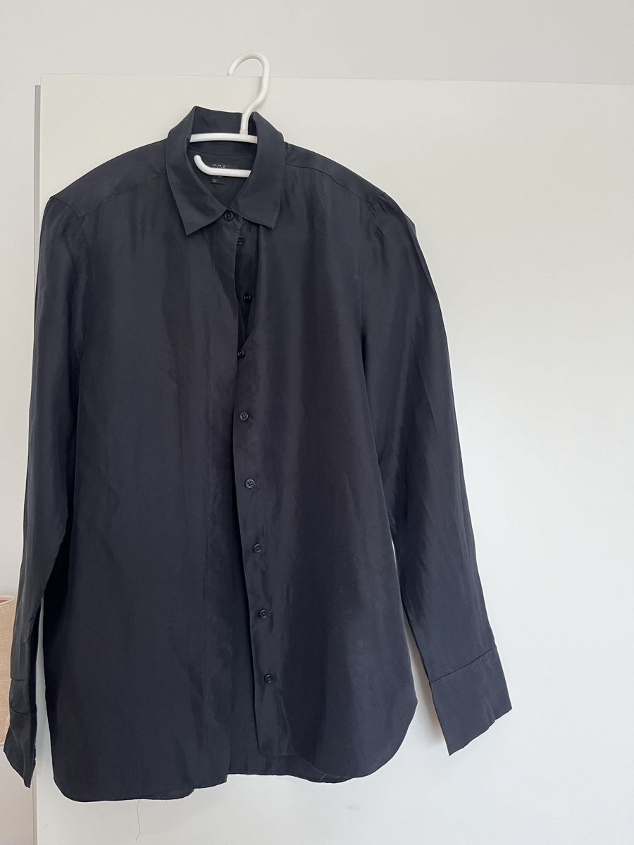 Cos Camicette: Cos Seidenbluse 34 – Usato da Basel venduto da cat_25m7