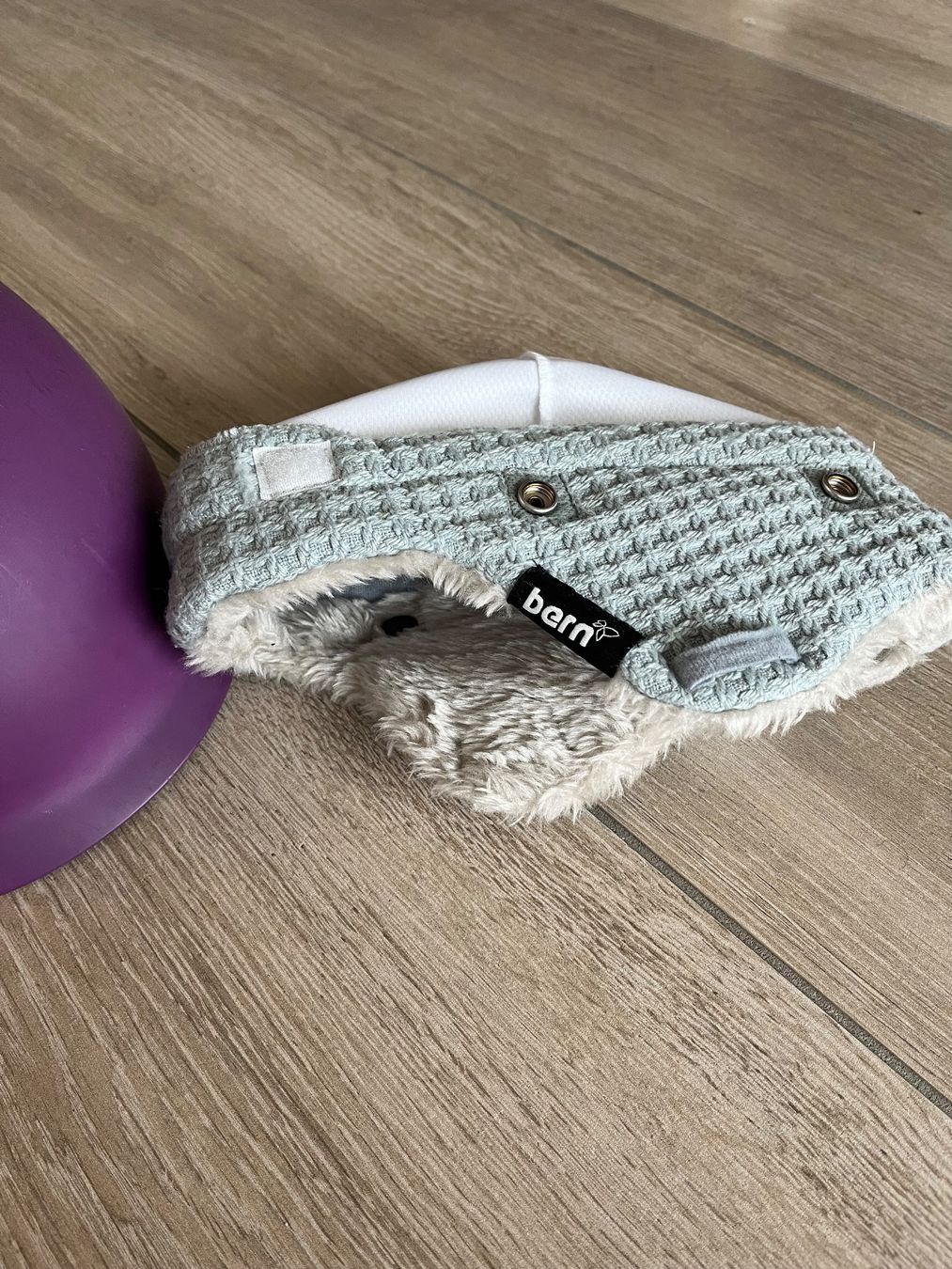 Caschi: Skateboard und Ski / Snowboard Helm – Usato da Lenzburg venduto da ansolt 1