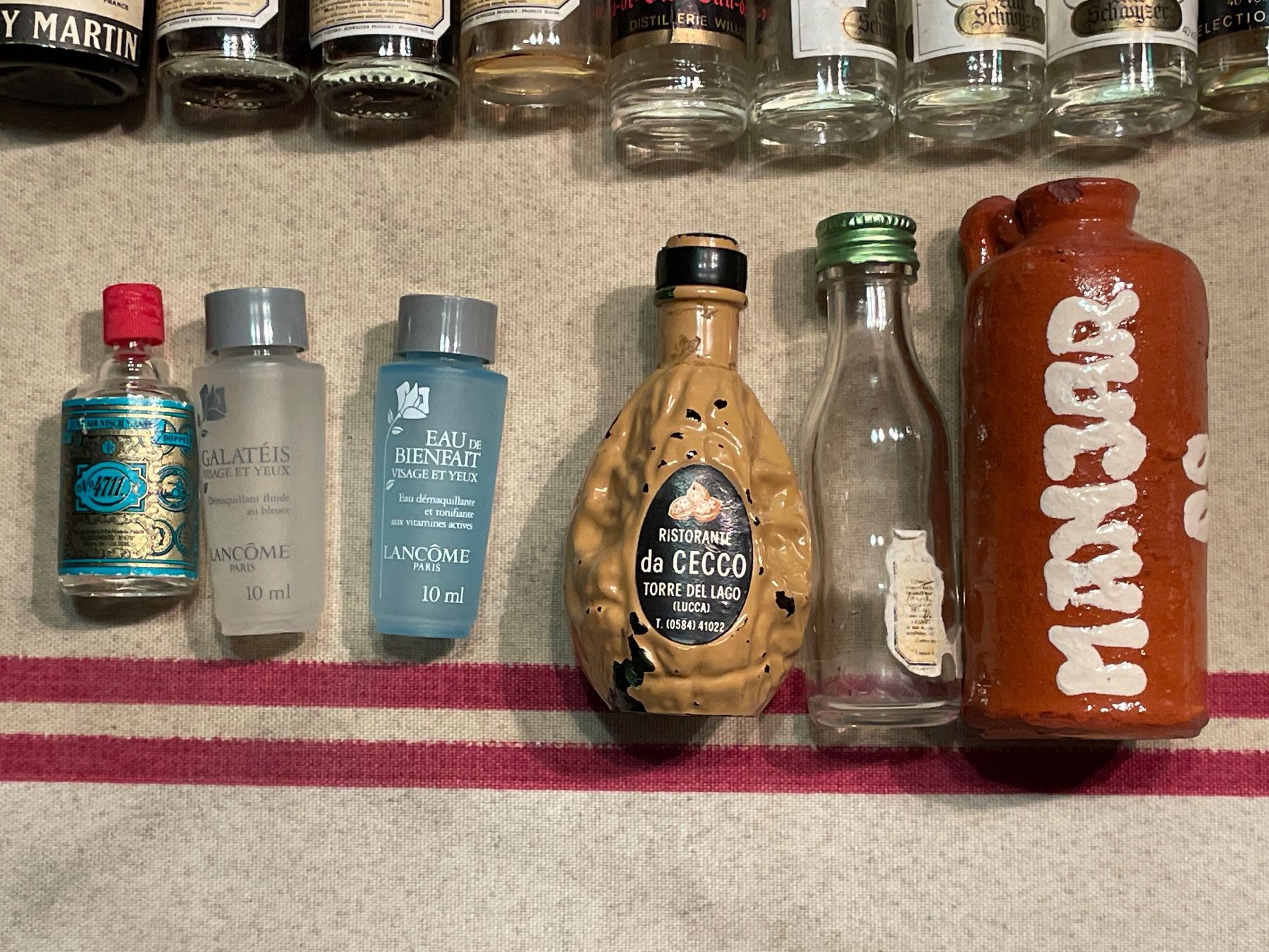 Altro: Lot de 18 mini-bouteilles pour collectionneurs – Usato da Bôle venduto da Frouz 3