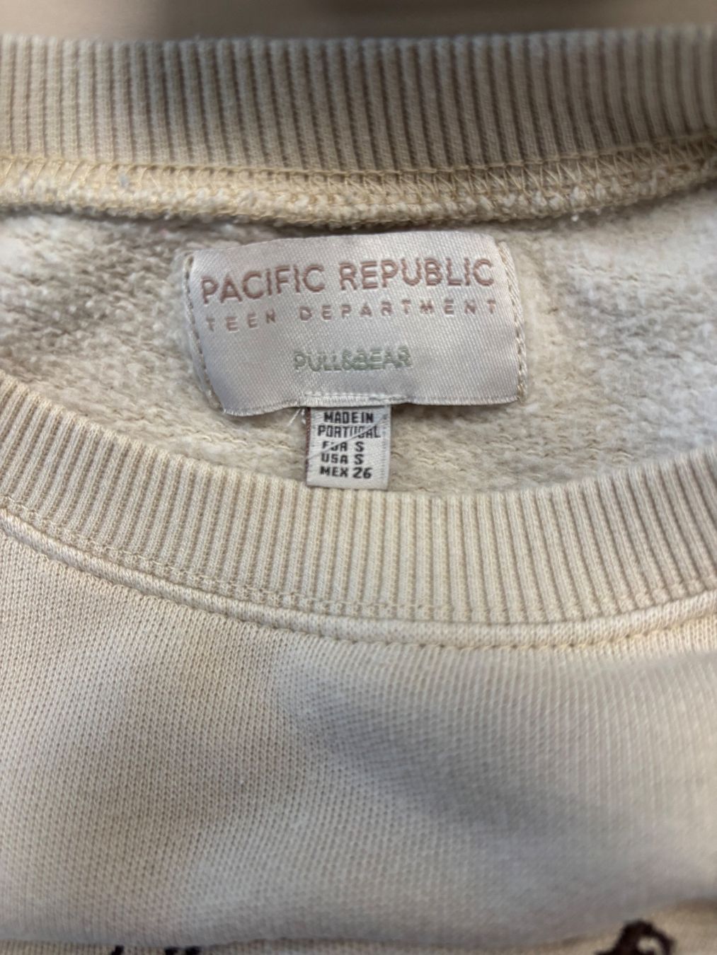 Pull&Bear Maglioni & Felpe: Cooler Pullover - Pull and Bear - Gr. S – Usato da Brügg BE venduto da doppelsalchow 1