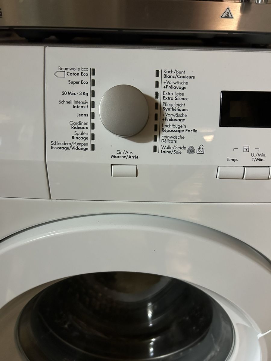 AEG Lavatrici: Waschmaschine – Usato da Glattbrugg venduto da ShaniiaB 1