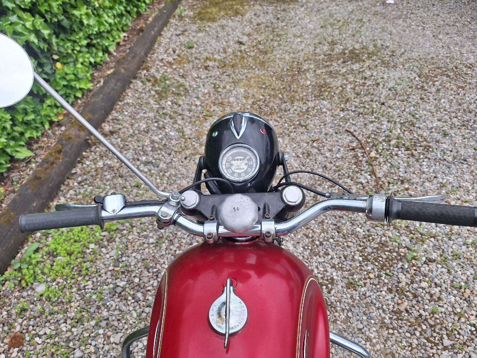 Strada: Universal Meteor 580 Oldtimer – Usato da Willisau venduto da standard39 4