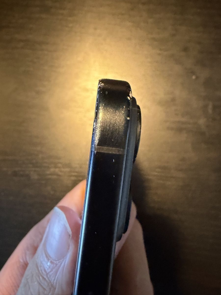 Apple Handys / Smartphones: iPhone 16 mit Wasserschaden – Defekt aus Bolligen von eliasschneiderr 2