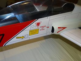 Rasanter leichter Jet für Elektro oder Verbrenner 140cm
