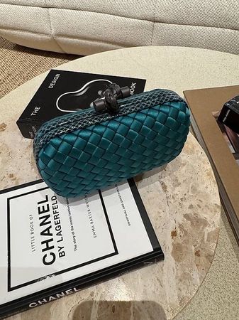 BOTTEGA VENETA CLUTCH