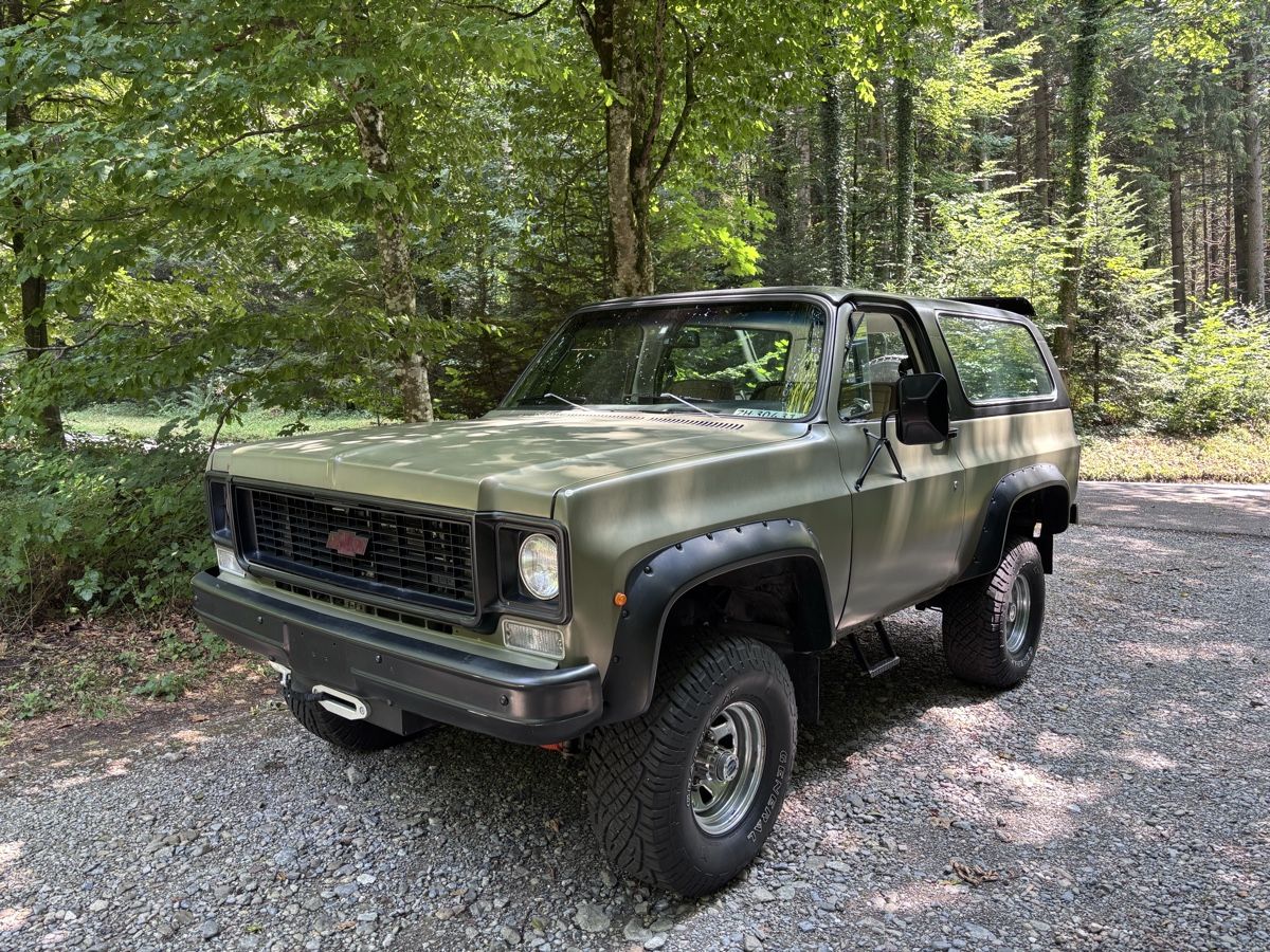 Chevrolet Automobili: Chevrolet K5 Blazer 5.7 V8 – Usato da Stallikon venduto da kun_5bbm