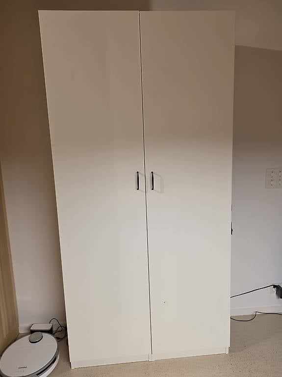 Ikea Schränke: Ikea Schrank weiss – Gebraucht aus Zürich von CorMa01