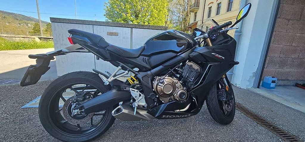 Honda Strada: Honda CBR650 R, 2021, QuickShifter – Usato da Vallorbe venduto da mig_zpk7 3