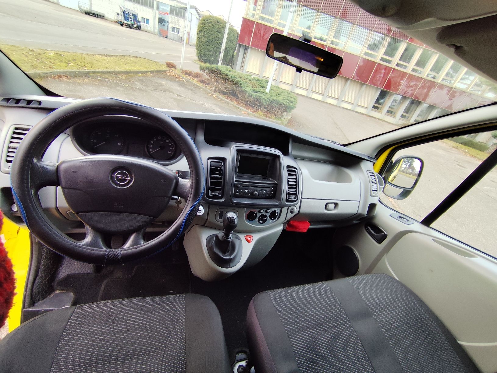 Opel Automobili: Opel Vivaro Van 2.0 CDTI (2012) – Usato da Rorschacherberg venduto da Razor010 2