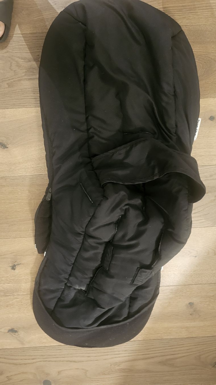 Bugaboo Sacchi a pelo: bugaboo Footmuff Winter Cover – Usato da Baar venduto da fraj1 1