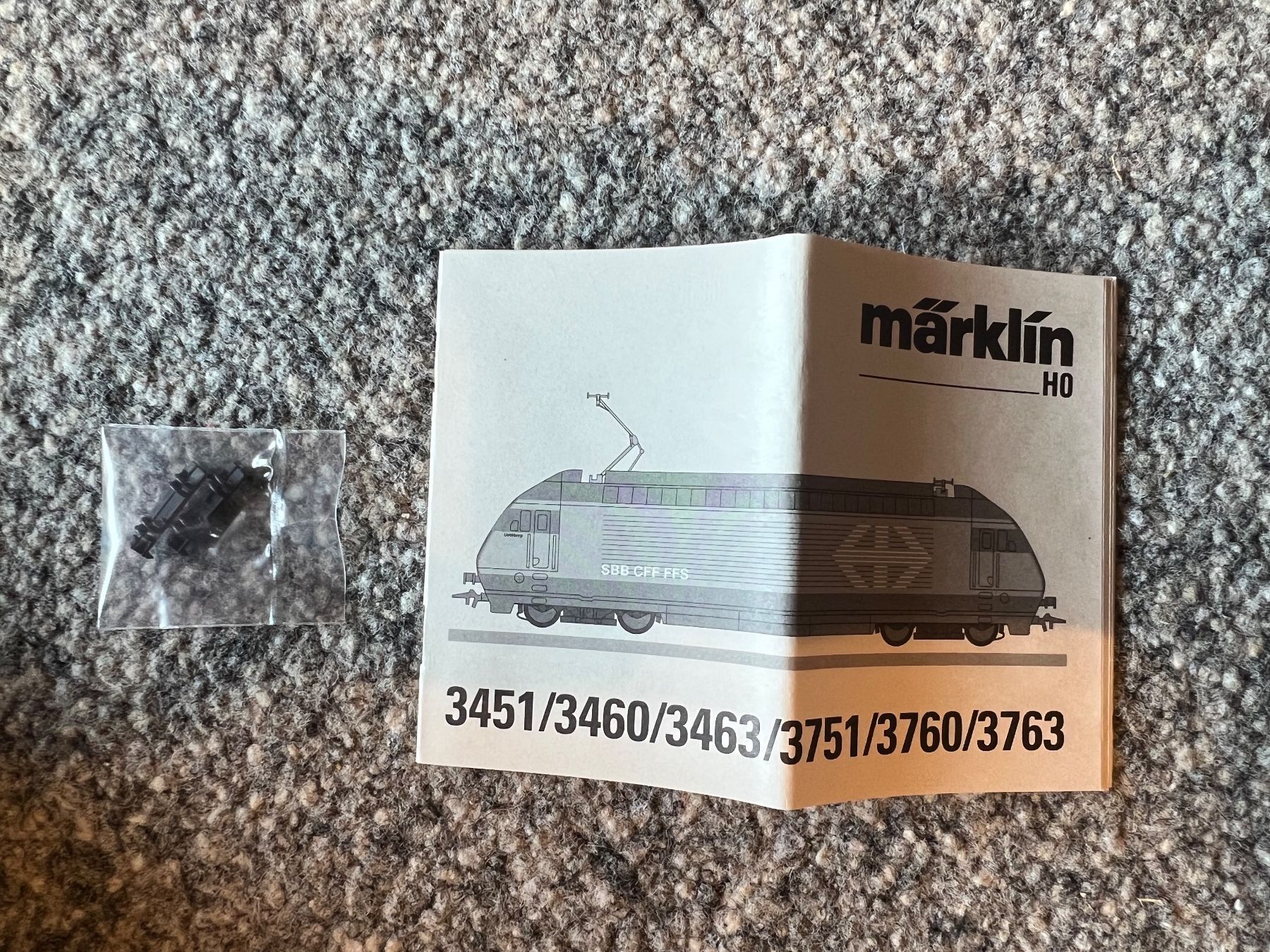 Märklin Modellini di ferrovie: Märklin 3451 Re 460 SBB + Wagon Eisenbahn 1994 – Nuovo (secondo la descrizione) da Sion venduto da noe_b5w8 7