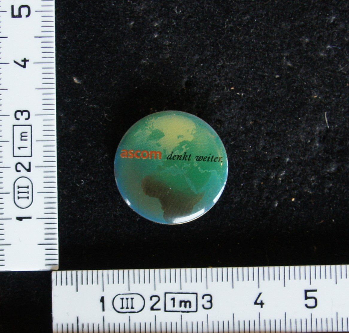 Placchette & Badge: PIN ASCOM denkt weiter #1139 – Usato da Einigen venduto da Seeland2ndHand