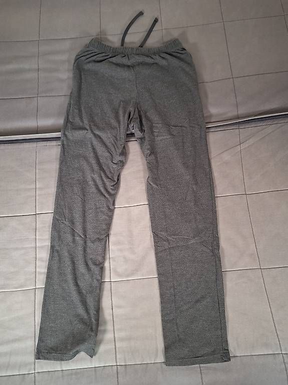 Hosen: Grey Casual Pants – Gebraucht aus Kriens von Jeremyt05 1