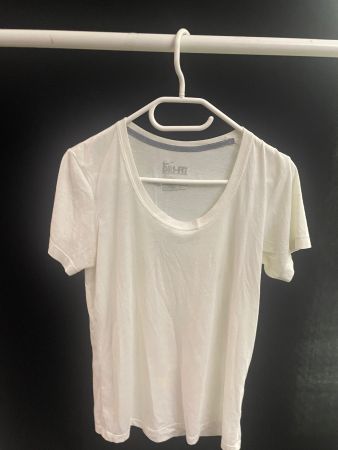 Weisses Nike Dri-FIT Shirt, Top Zustand, Grösse S