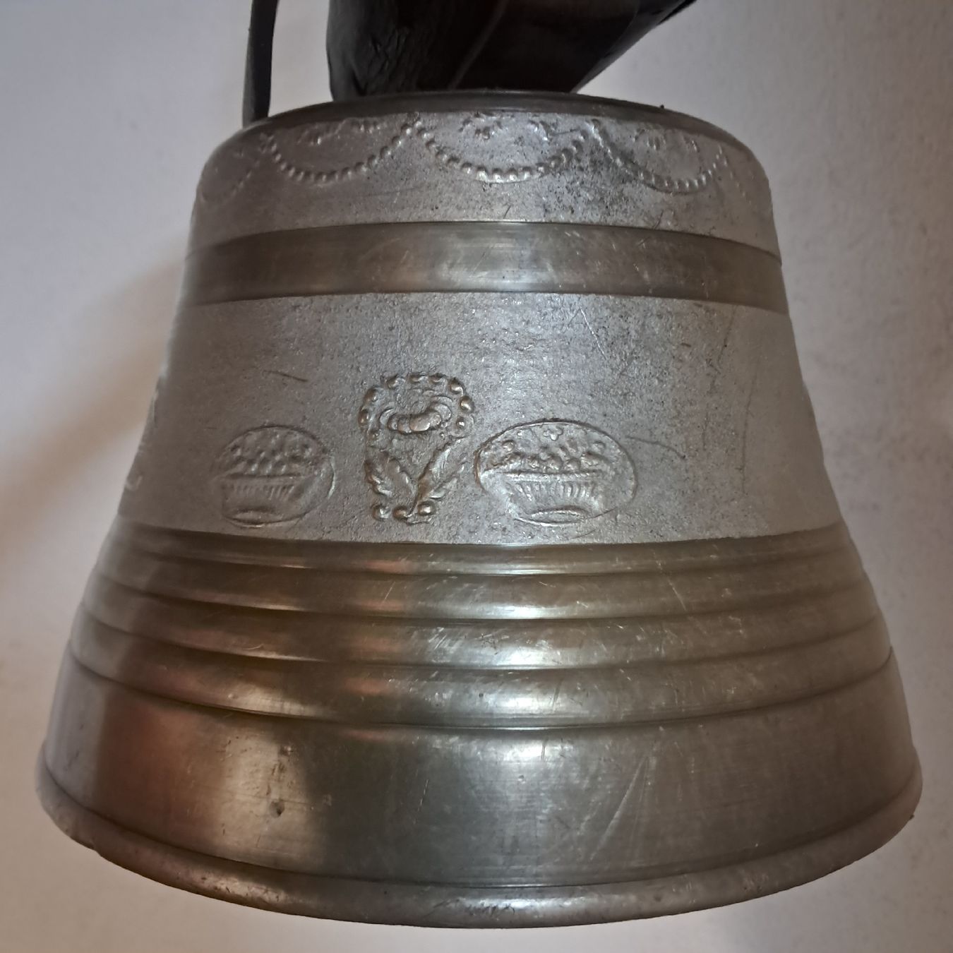 Glocken & Treicheln: GUTE ALBERTANO LA SARRA GLOCKE  – Gebraucht aus Murten von SHETHOF 2