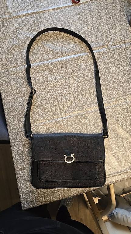 Sacs femmes: Umhänge Tasche – D'occasion à St. Gallen par SabineBine
