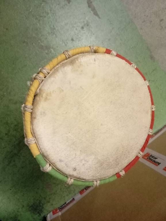 Musikinstrumente: Kinder djembe – Gebraucht aus Basel von Petergunn 1