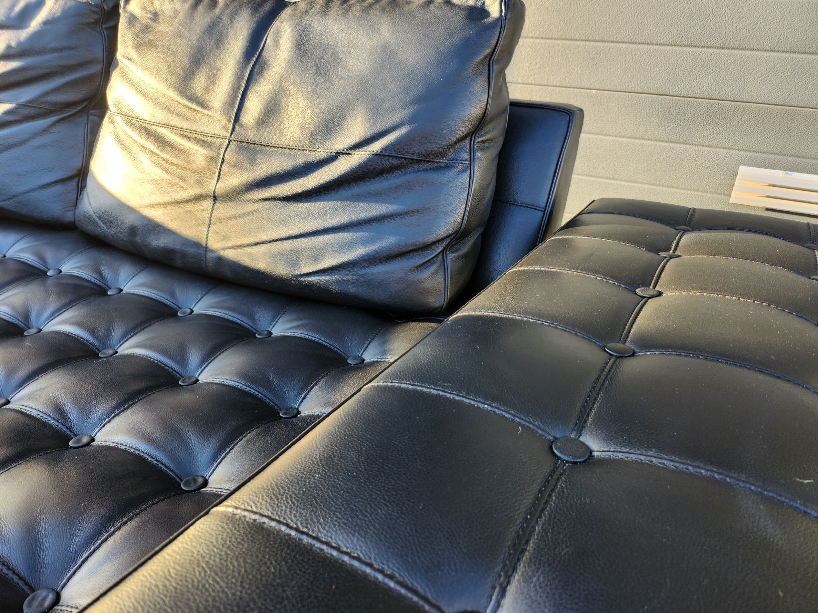 Cassina Divani: Cassina - Prive sofa by Philippe Starck – Usato da Gelderland venduto da HermsenDesign 4