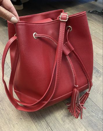 Ledertasche Beutel dunkelrot neuw. 