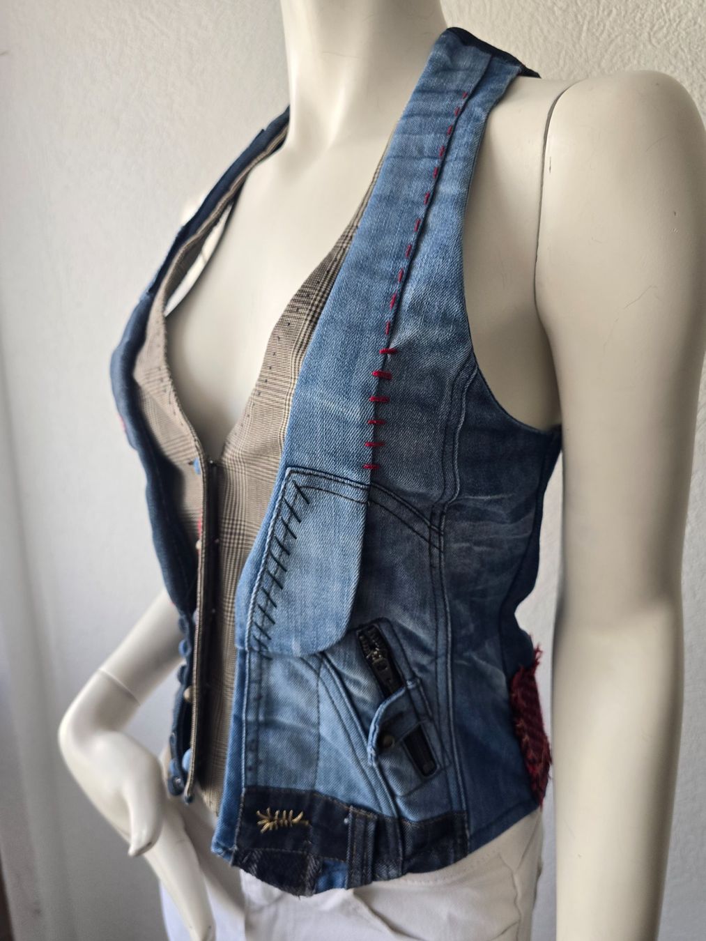 Desigual Gilets & Westen: DESIGUAL gilet taille S – Gebraucht aus Les Verrières von kitel79 6
