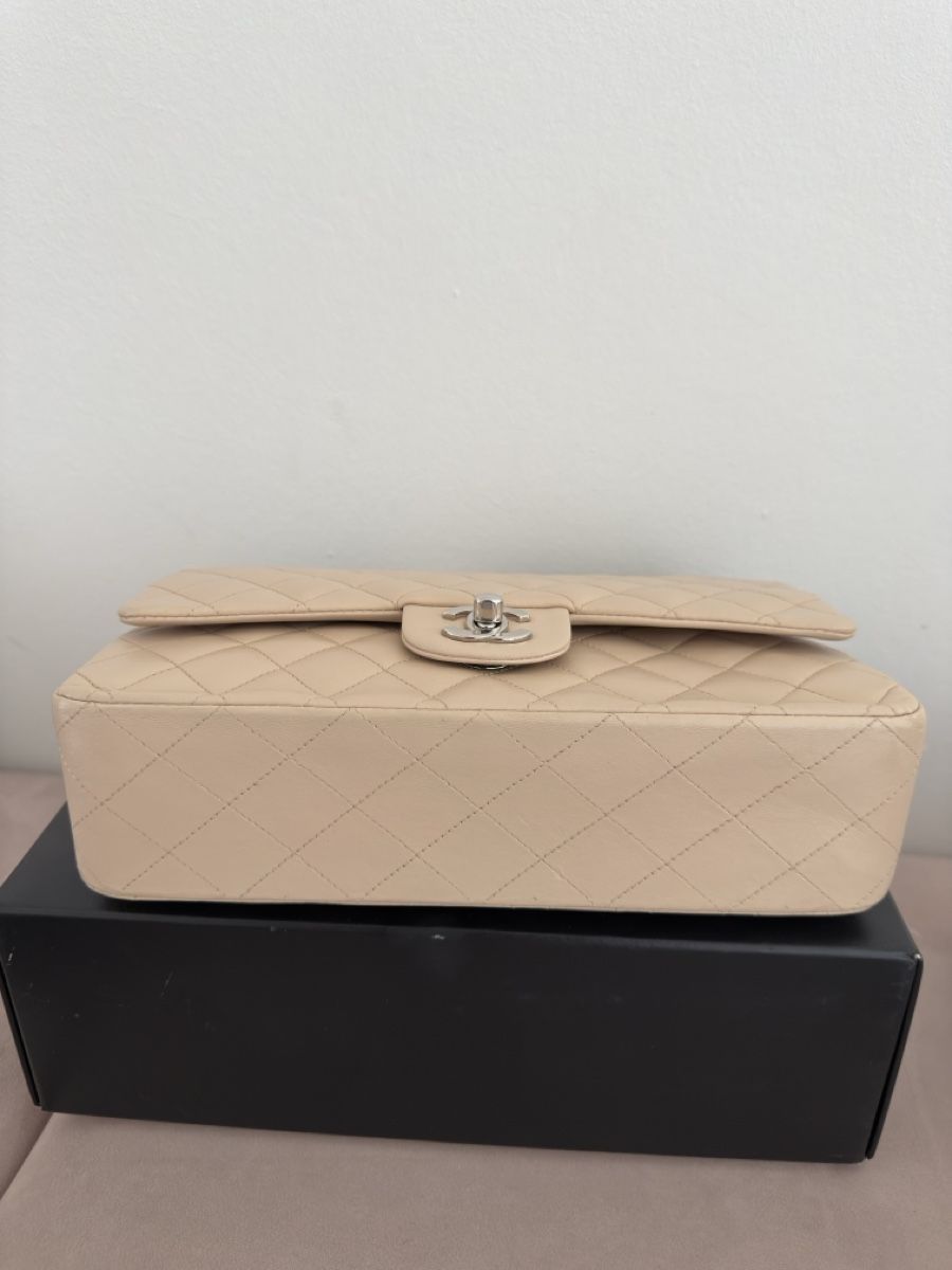 Chanel Borse da donna: Chanel Classic Flap Bag – Usato da Basel venduto da cam_q5wk 8