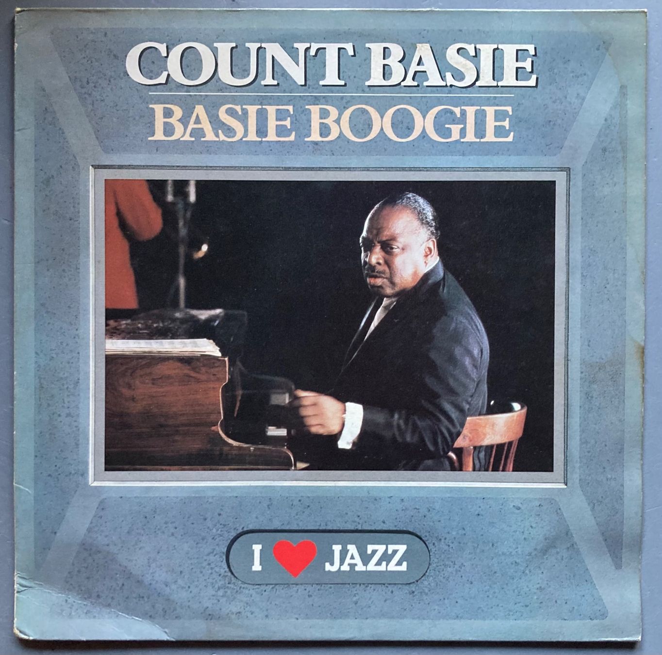 Dischi in vinile: COUNT BASIE - BASIE BOOGIE – Usato da Poliez-Pittet venduto da Newtown-Records