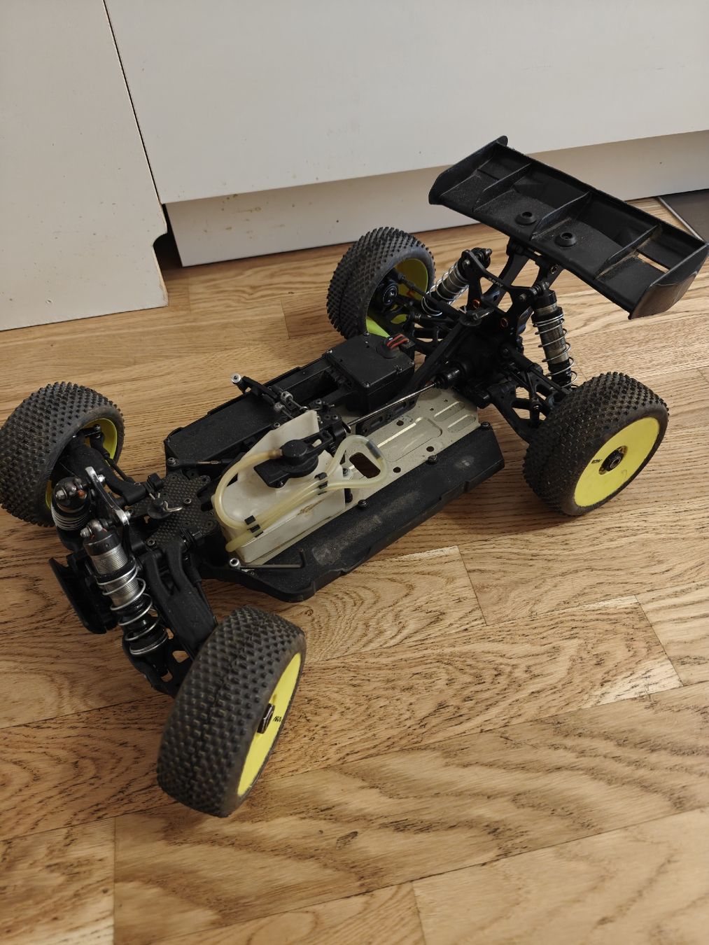 XRay Modellismo RC: X-RAY XB8 – Usato da Collombey venduto da pac_2kkr 9