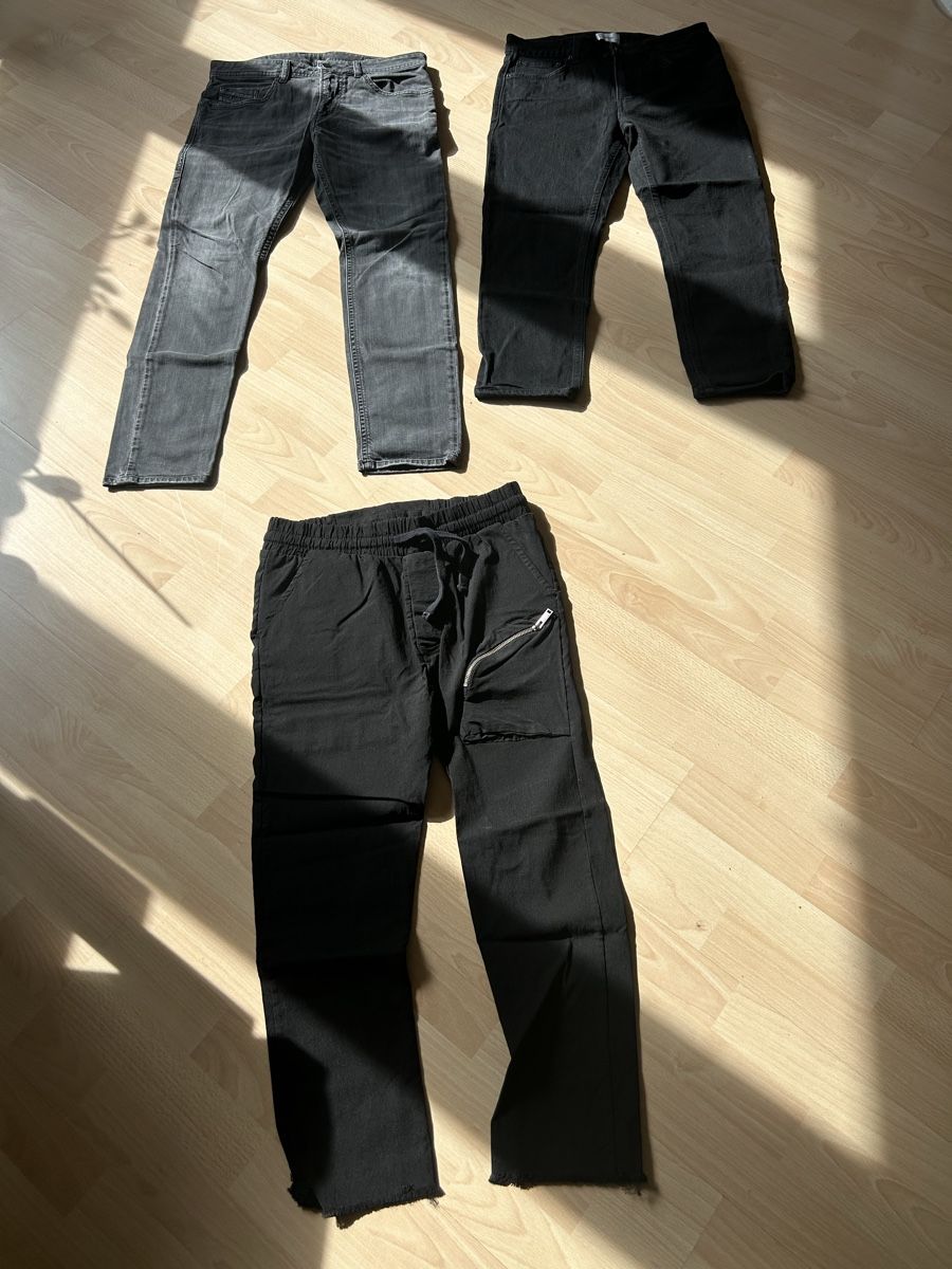 Pantaloni: Hosen Diesel / Haikure Medium 3x – Usato da Zürich venduto da Sherpa 2