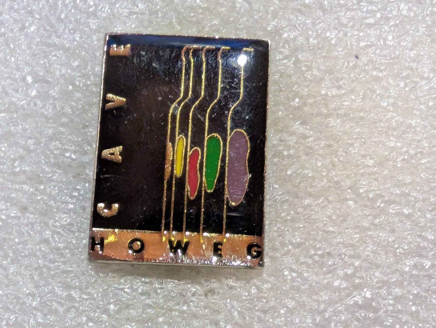 Placchette & Badge: Ansteckpin 131: Howeg – Usato da Oppligen venduto da Pin-Fall-Shop
