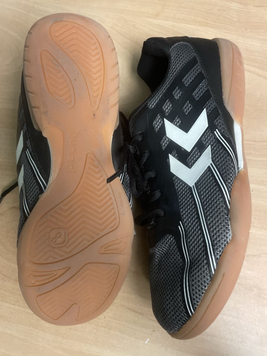 Hummel Scarpe per ragazzi: Hummel Hallenschuhe Gr.40 – Usato da Obergerlafingen venduto da cabo4 1