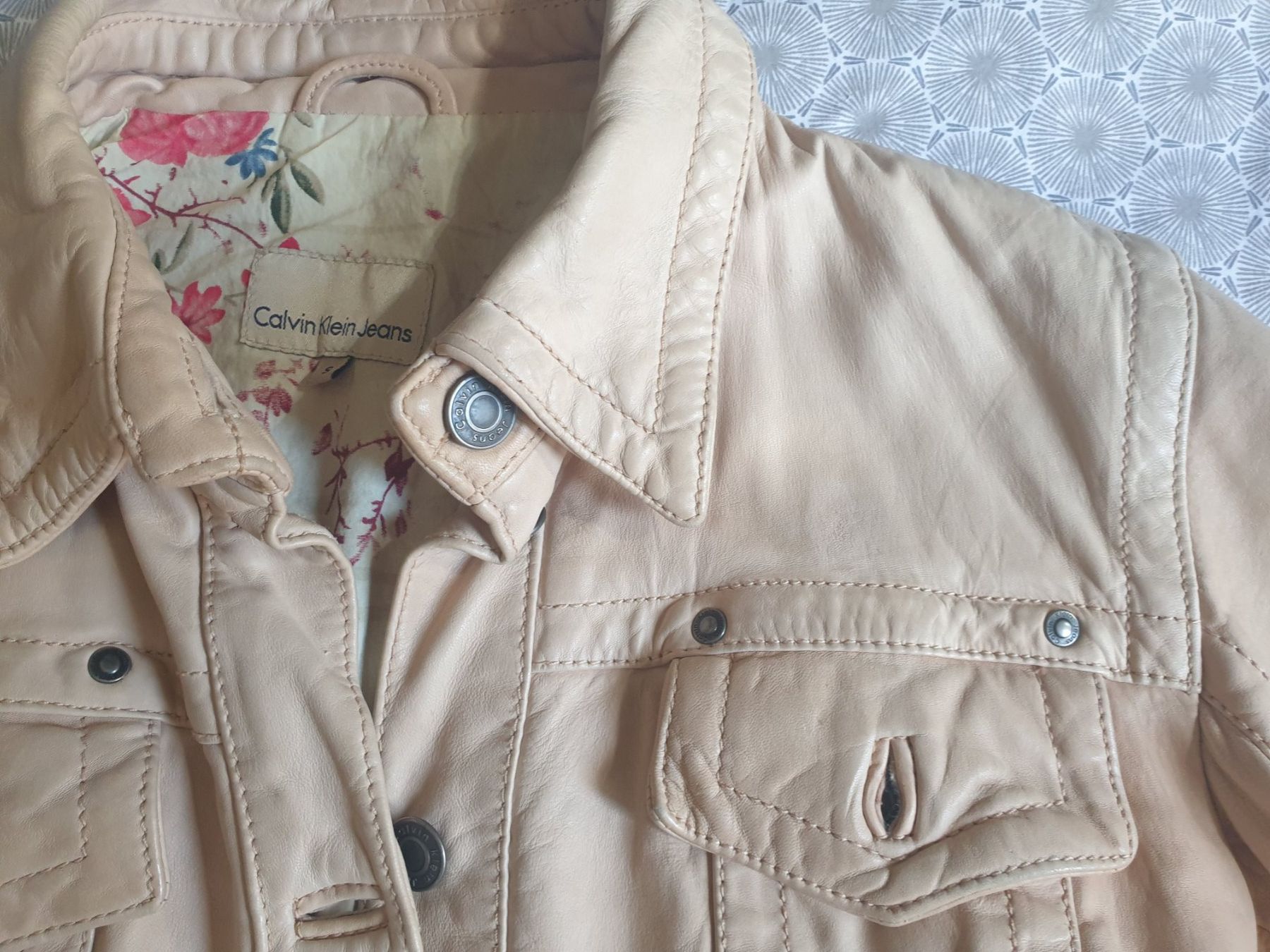 Calvin Klein Giacche: Lederjacket Calvin Klein, vintage, small – Usato da Zürich venduto da yoarg 7