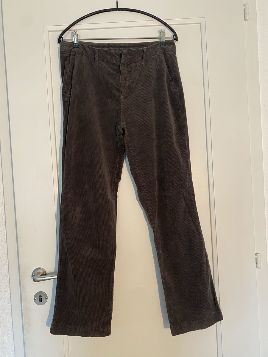 Pantaloni: Graue Cordhose, Grösse 38 – Usato da Biel/Bienne venduto da gurzel13