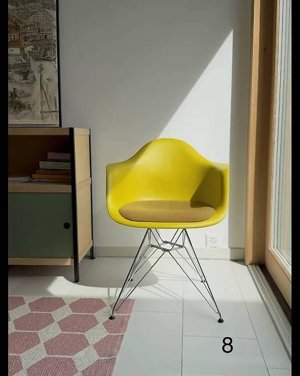 Vitra Stühle: Chaise / Stuhl Vitra Eames Plastic Armchair DAR – Gebraucht aus Savièse von KITATORI.ch 2