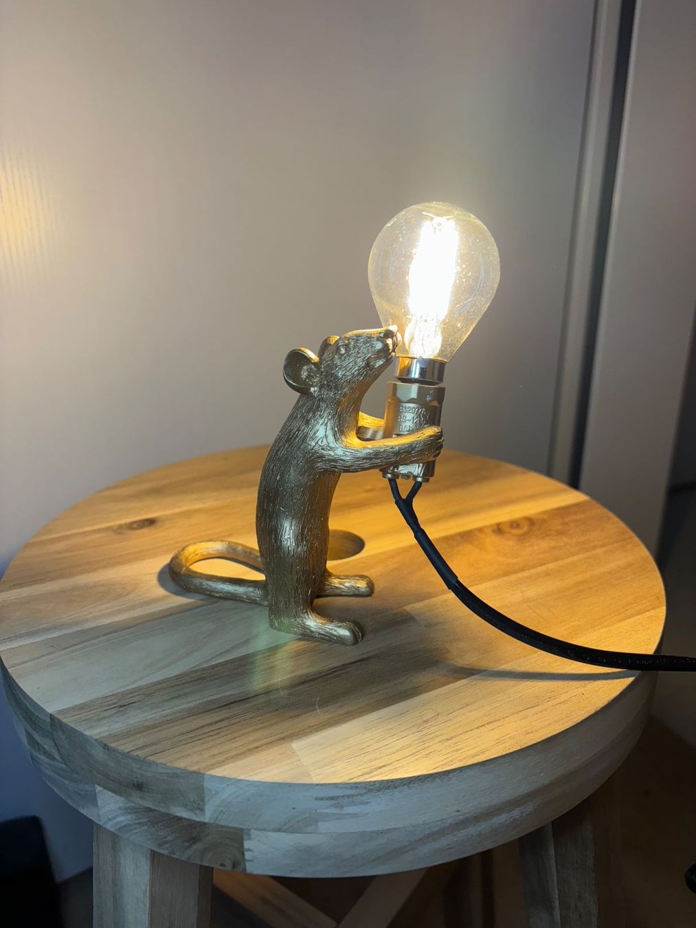 Tutte le decorazioni: Mauslampe, sehr dekorativ – Usato da Niederurnen venduto da Guste