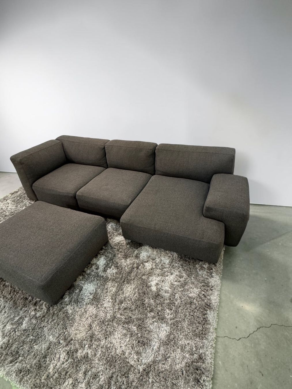 Cassina Divani: Cassina Mex Cube Grau Sofa von Piero Lissoni – Usato da Fehraltorf venduto da Sofalab.swiss 2