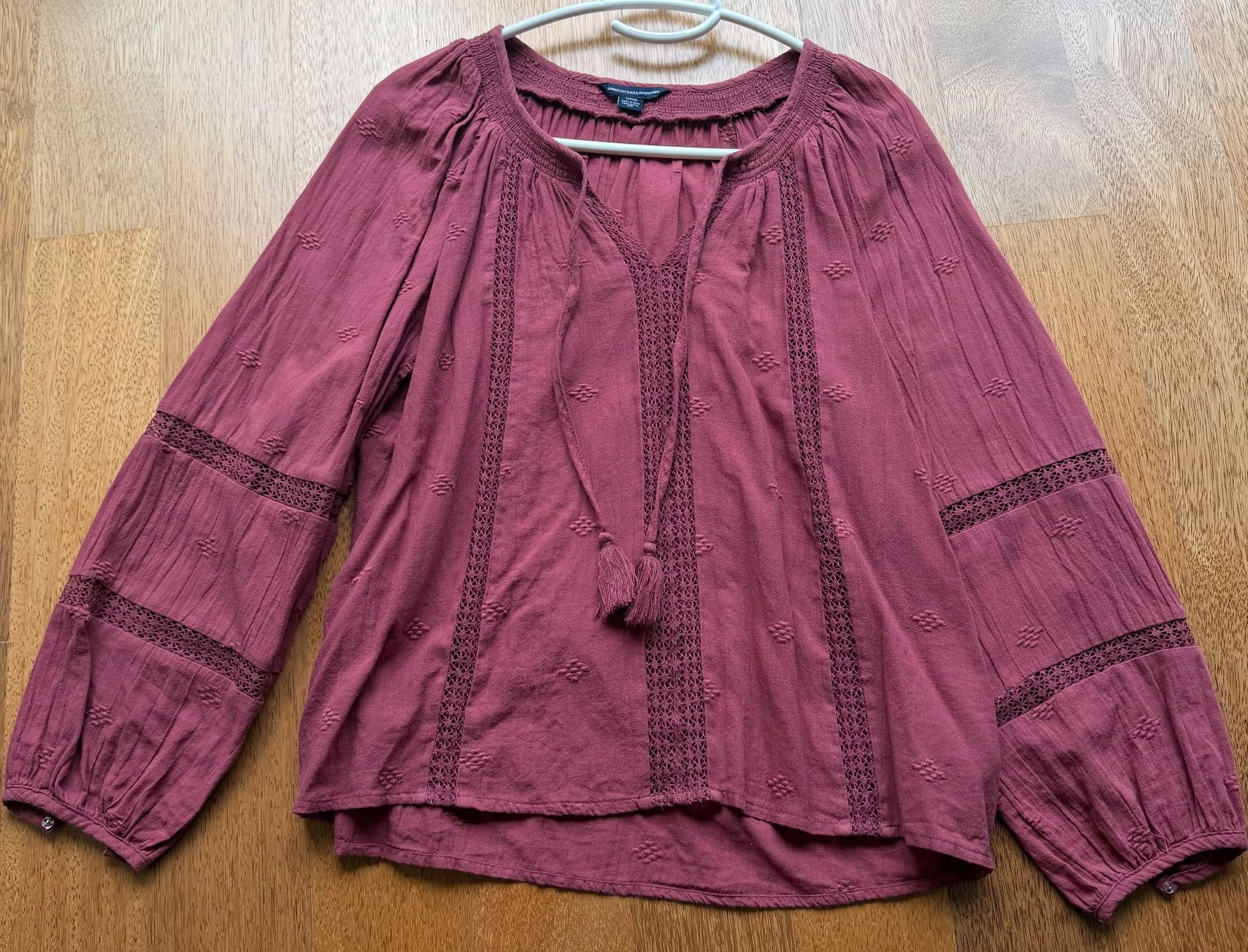 Camicette: American Outfitters Bluse Quasten – Usato da Oberwil-Lieli venduto da Borz2 2