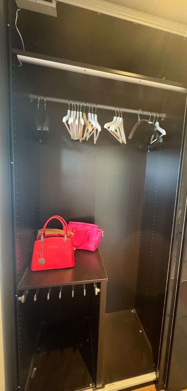 Ikea Armadi: 6.5 m PAX Schrank Ikea – Usato da Wünnewil venduto da Grinch... 1