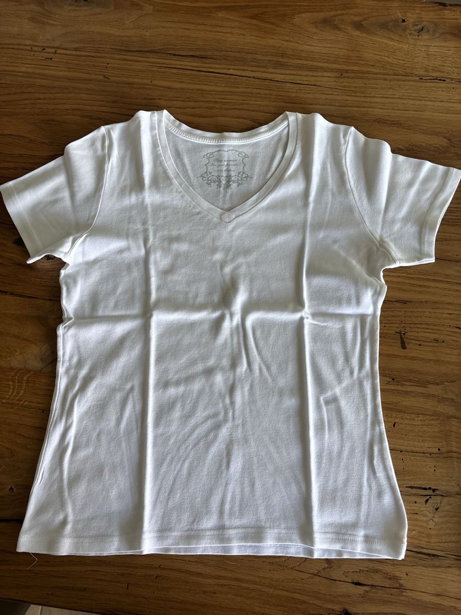 Bogner T-shirt: BOGNER - Lot de 4 x T-Shirts - 40 – Usato da Chardonne venduto da teenyweeny 5