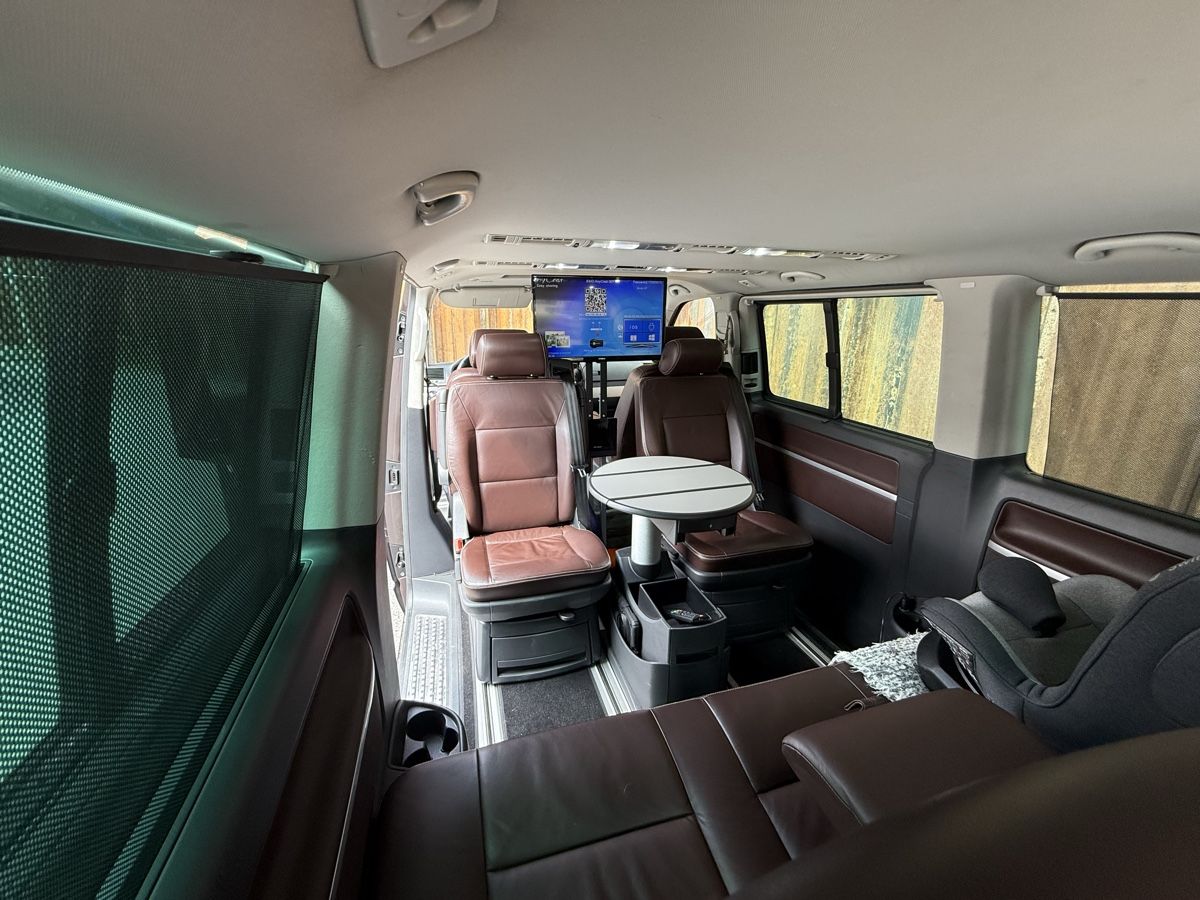 VW Autos: VW T5 Multivan 2.0 TDI 4x4 AHK – Gebraucht aus Schönenwerd von pet_g6z9 9