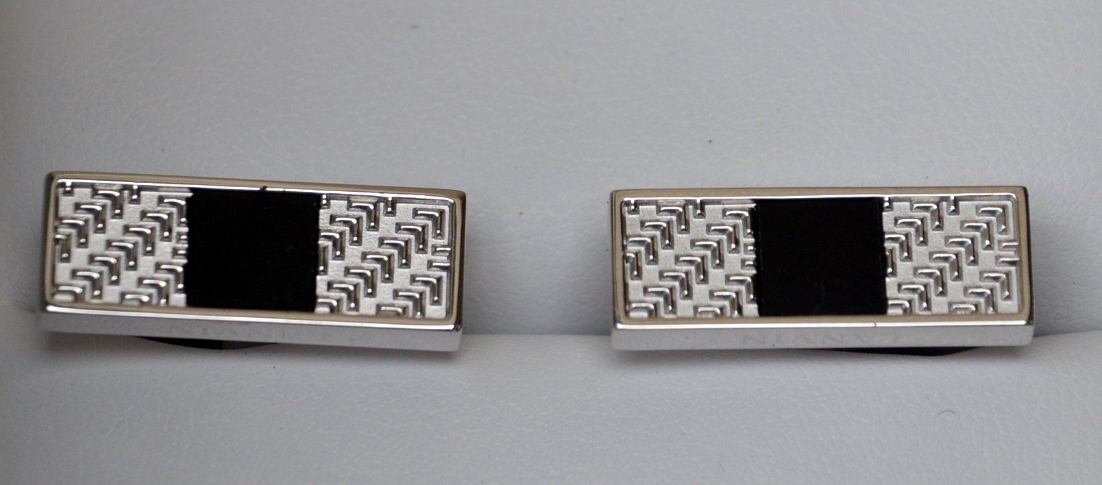 Gemelli: Lanvin Manschettenknöpfe / Boutons de manchette – Usato da Collonges venduto da Auganien 2