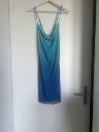 Stretchkleid ungetragen Grösse M